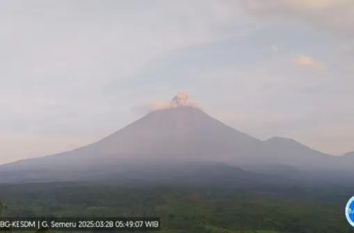 Mount Semeru Erupted Three Times on Friday Morning