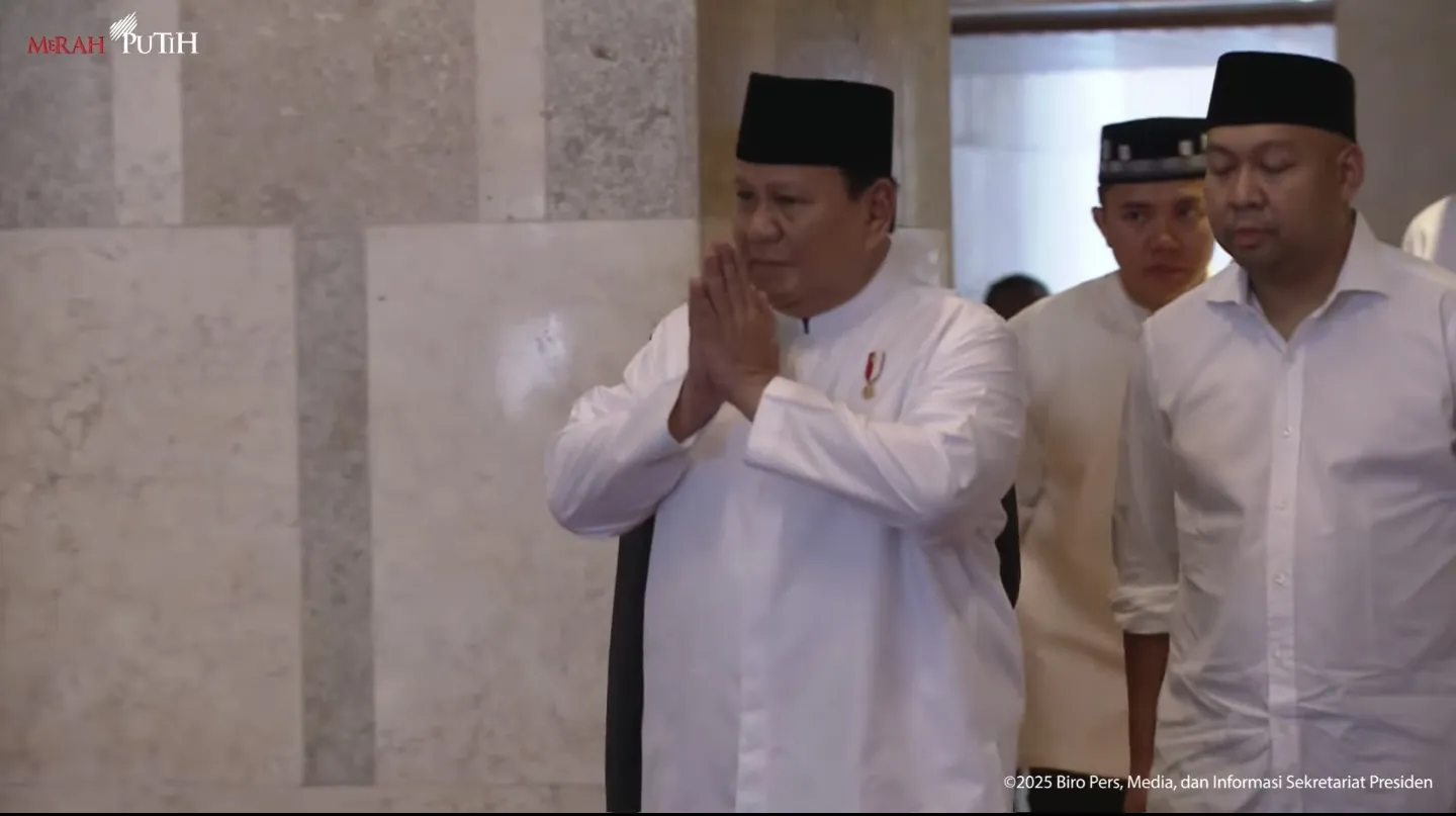 President Prabowo and Vice President Gibran Perform Eid Prayer at Istiqlal Mosque