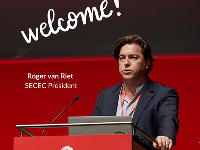 15.Roger van Riet.png