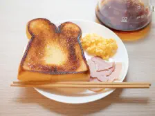 食べたものを淡々と記録するよ