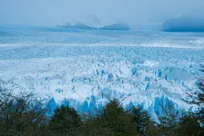 ロスグラシアレス国立公園のペリトモレノ氷河・南米13日目 / 2023年2月12日