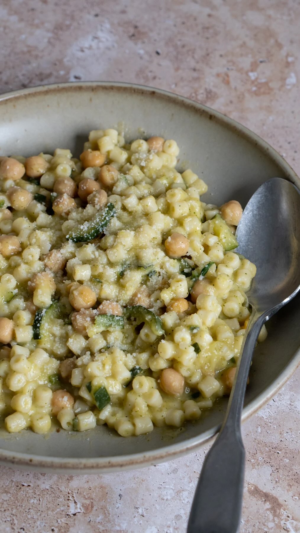 One Pot Pasta Ceci e Zucchine