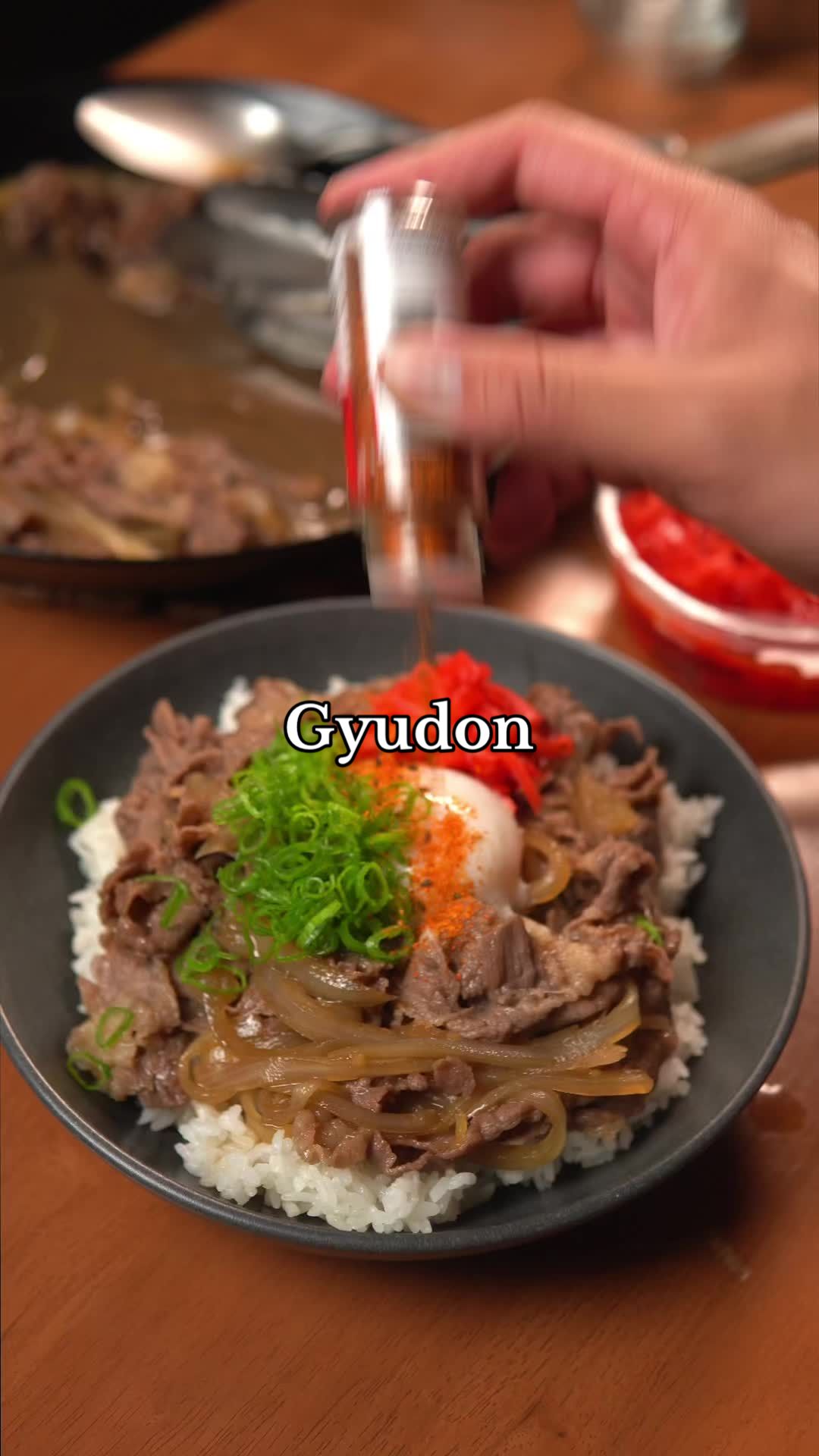 Gyudon (Japanese Beef Bowl)