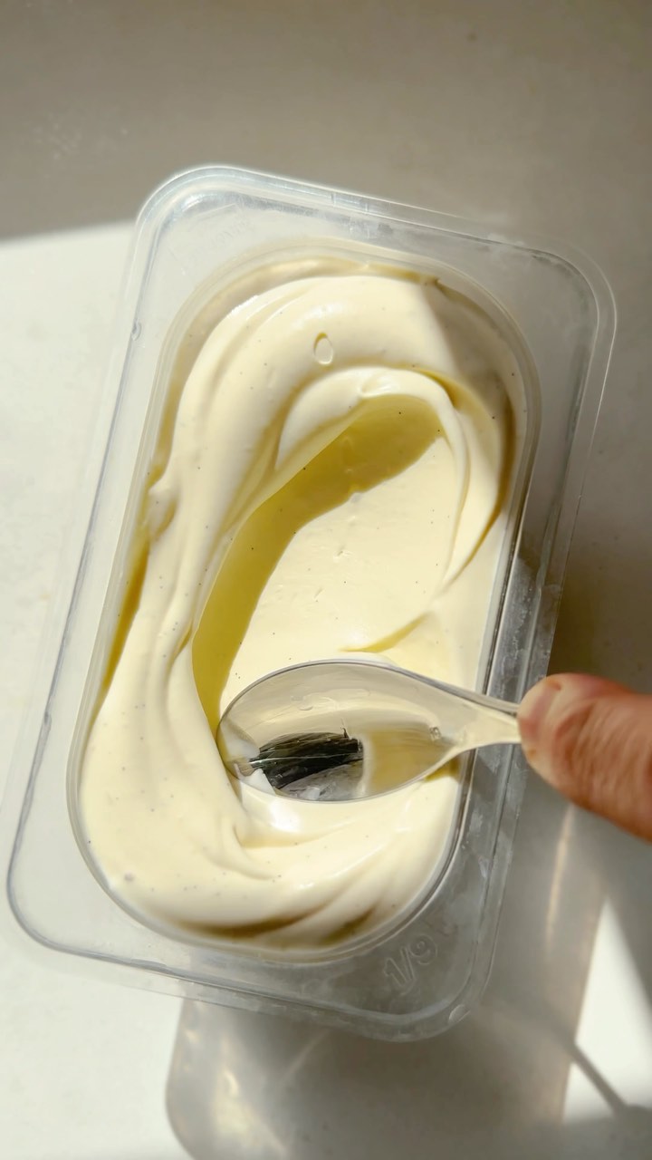 Cream 101: Creme Chantilly, Creme Patissiere & Creme Diplomat