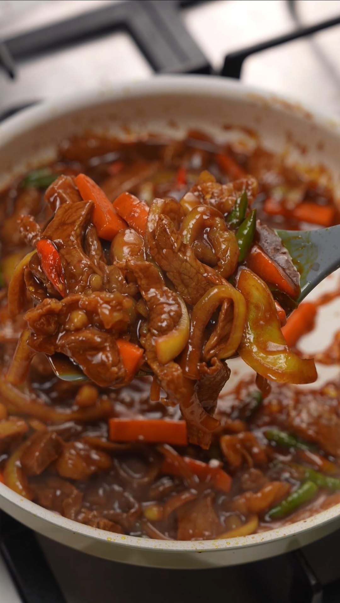 Daging Berlengas (Sticky Stir-Fried Beef)