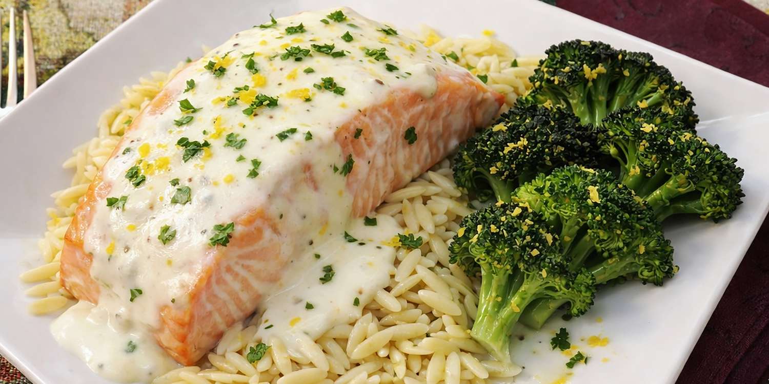 Creamy Lemon Garlic Salmon