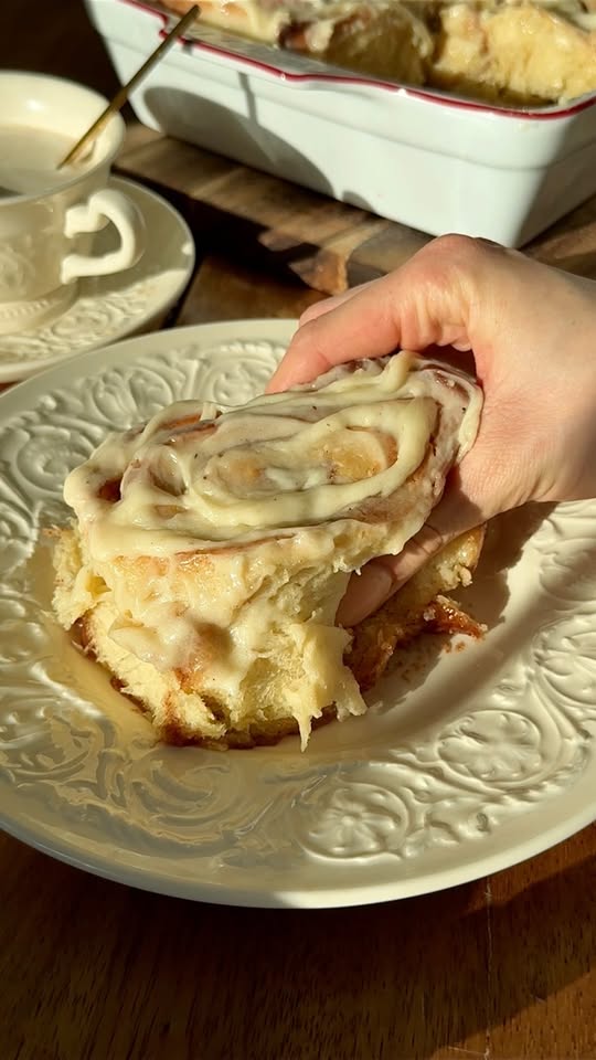 Perfect Classic Cinnamon Rolls