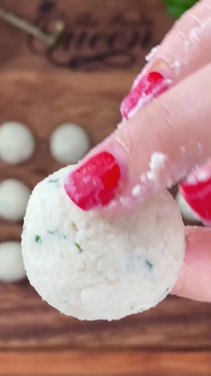 Southern Italian Ricotta Balls