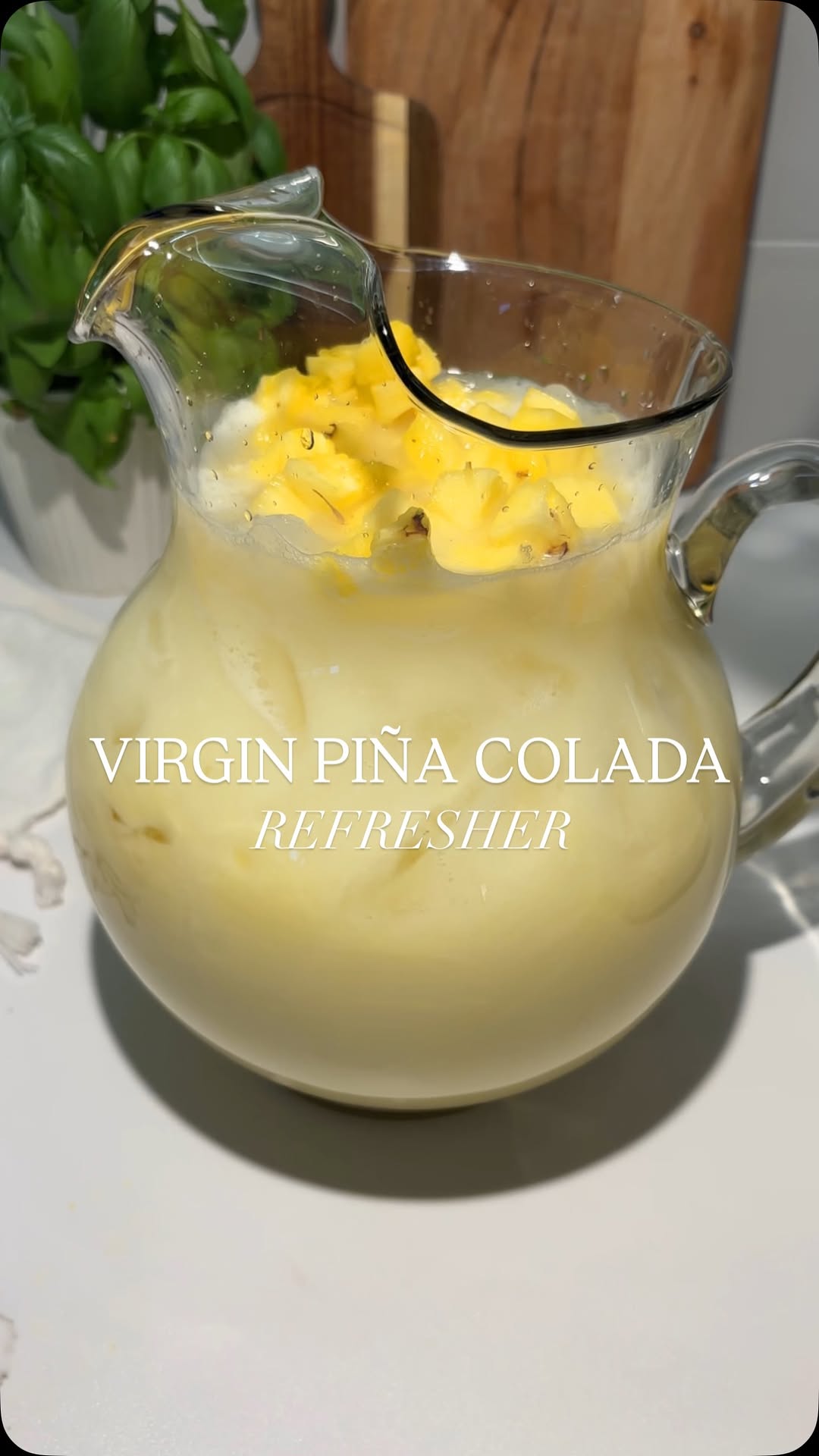 Virgin Piña Colada Refresher