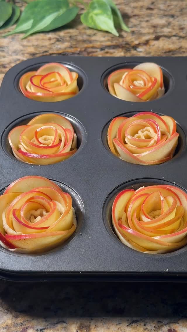 Puff Pastry Apple Roses