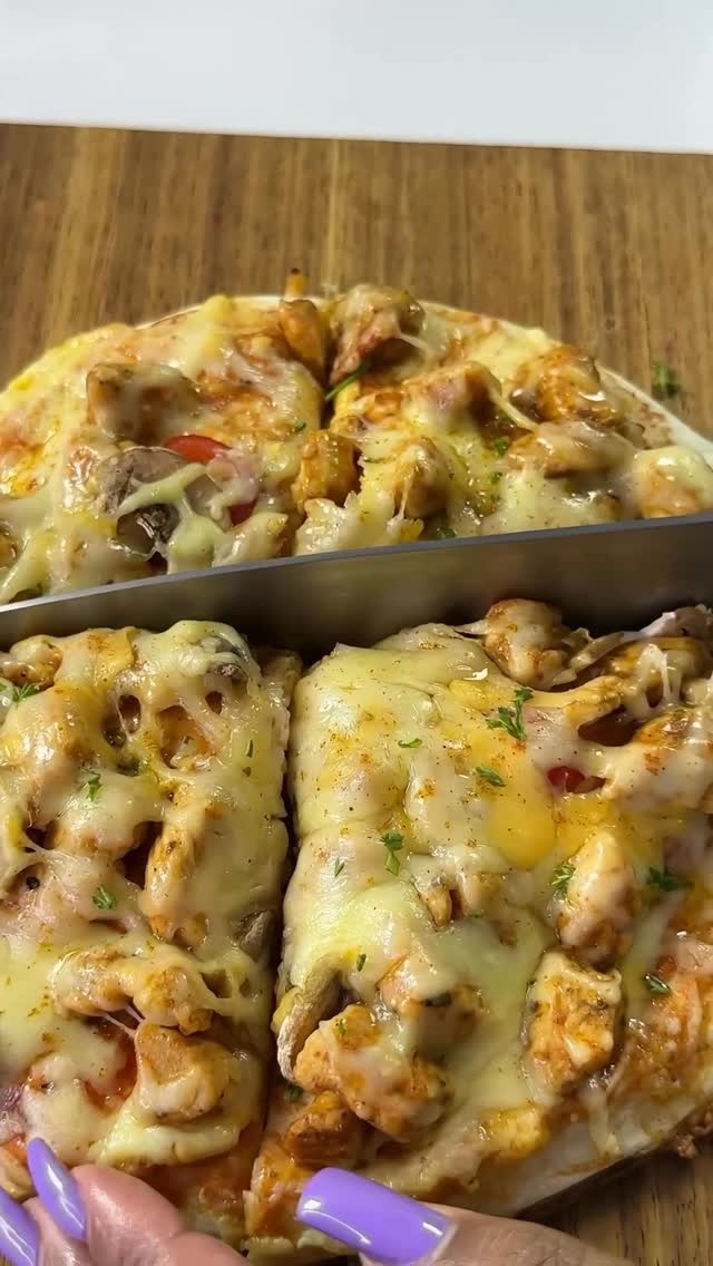 Tortilla Chicken and Bacon Pizza Stack