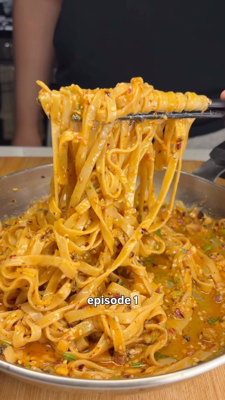 10 Minute Chilli Garlic Noodles