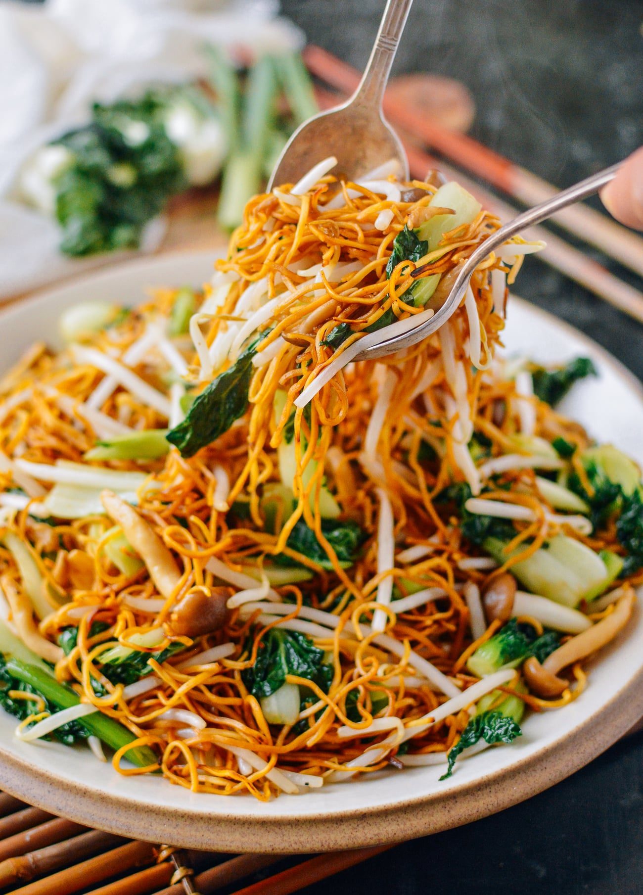 Vegetable Chow Mein Noodles: Hong Kong Cantonese Style