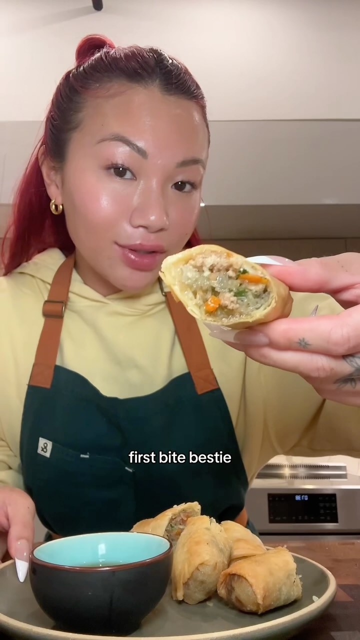 Betty's Crispy Chinese Spring Rolls