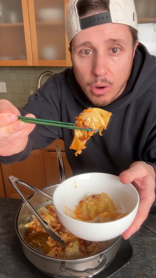 Lazy Pan-Steamed Dumplings