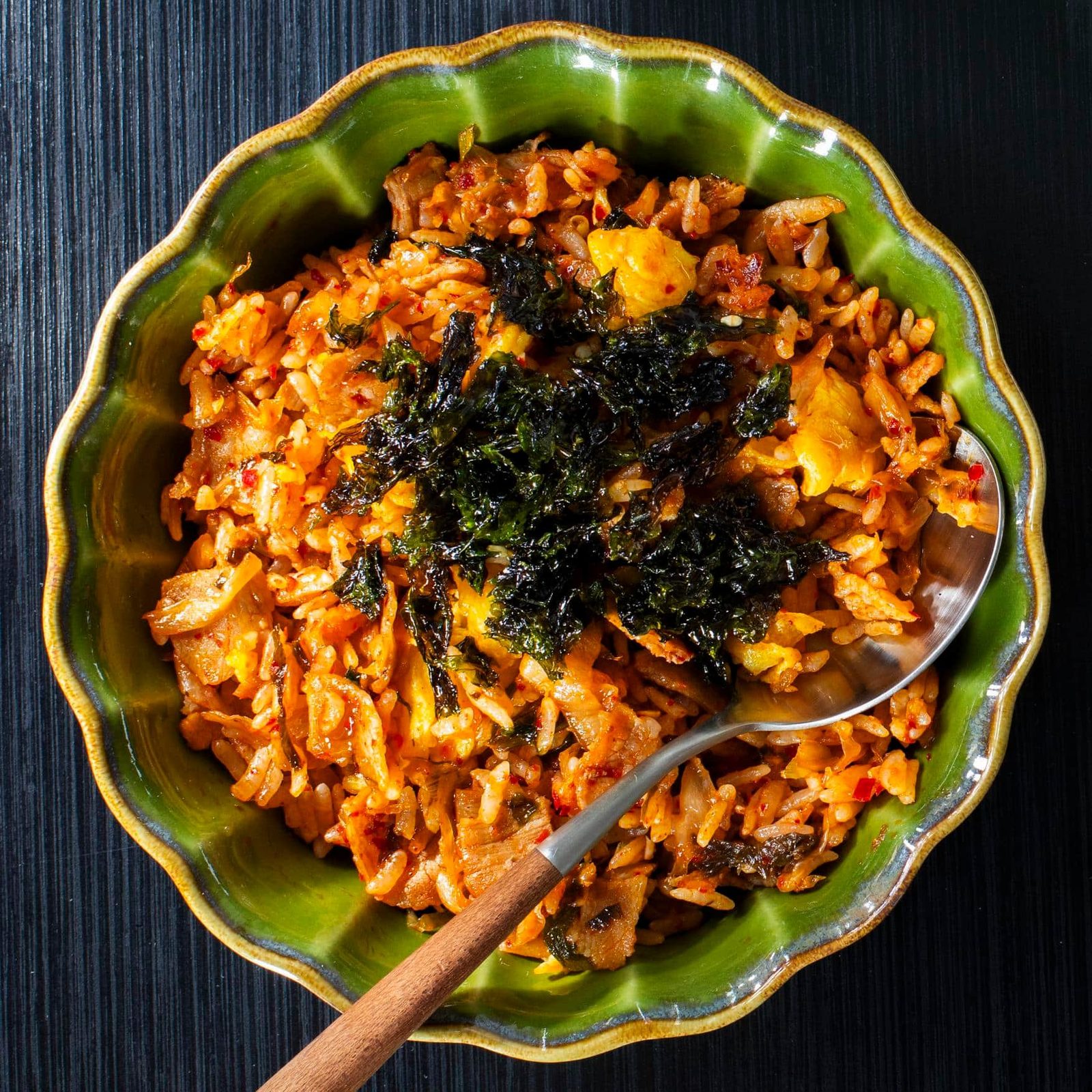 Umma's Kimchi Bokkeumbap (Kimchi Fried Rice) 김치볶음밥
