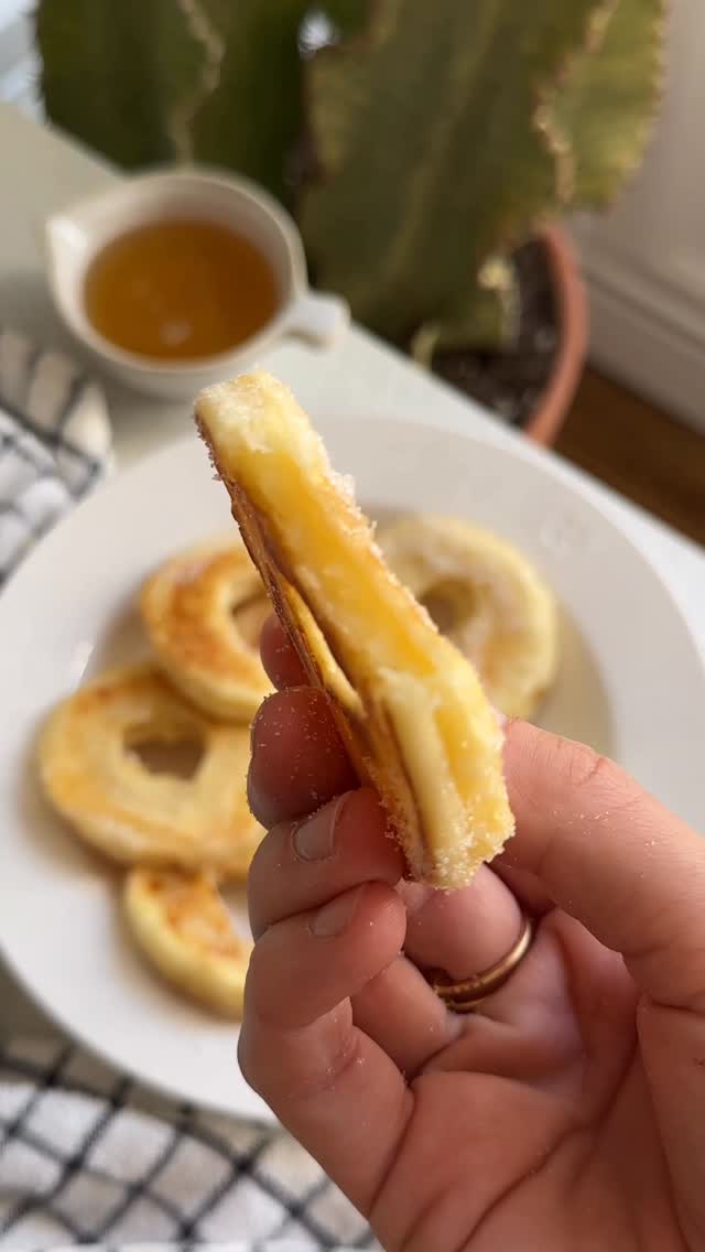 Super Easy Apple Donuts