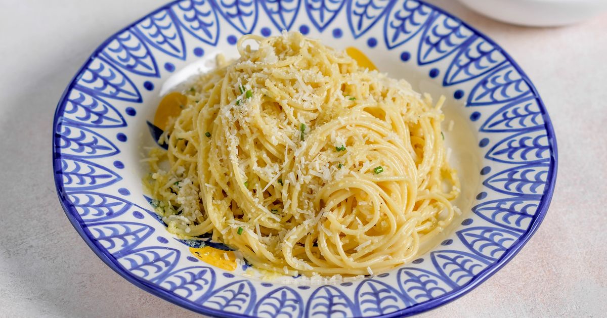 Spaghetti with Lemon Pesto