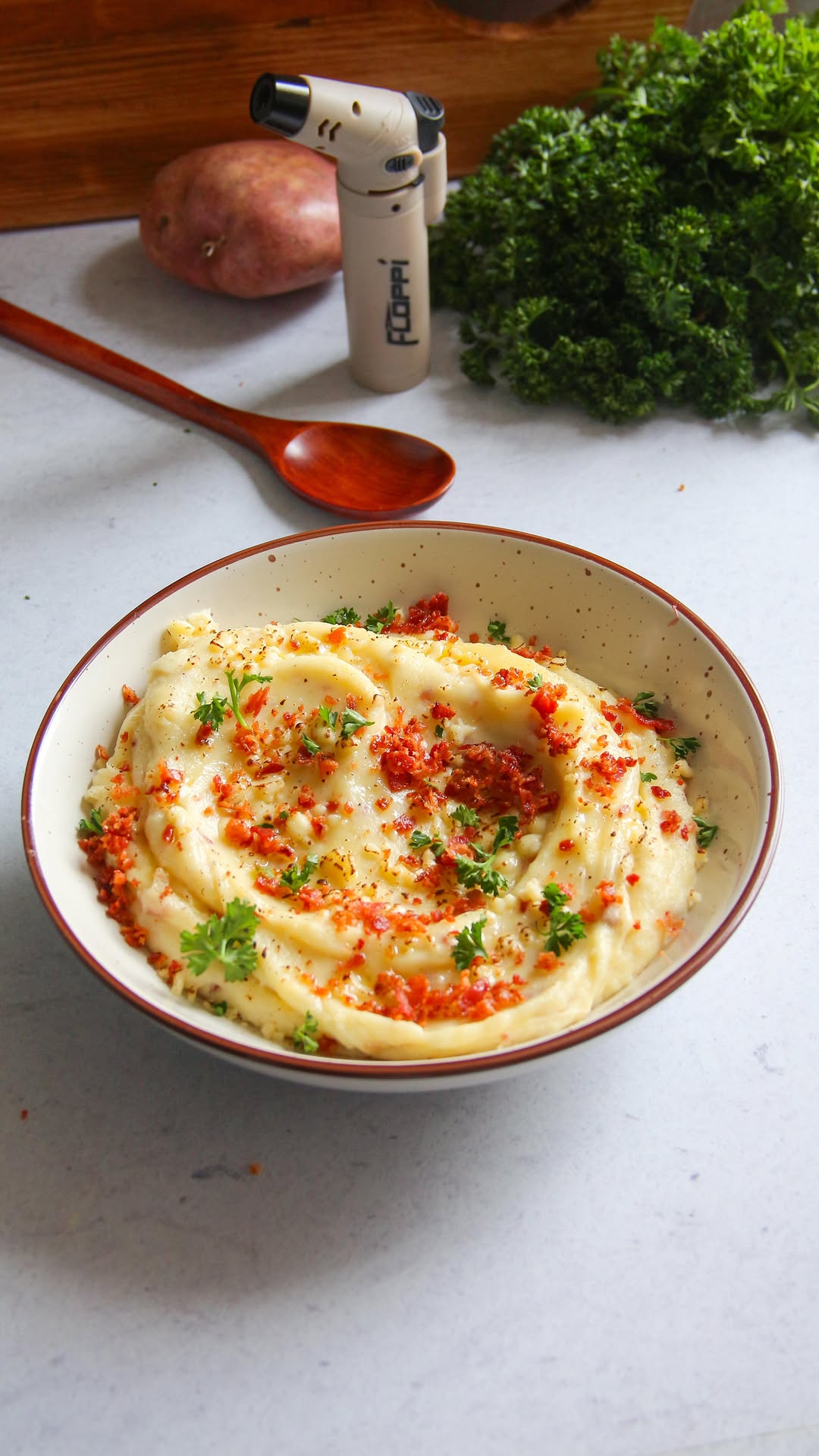 Cheesy Mashed Potatoes with Crispy Bacon