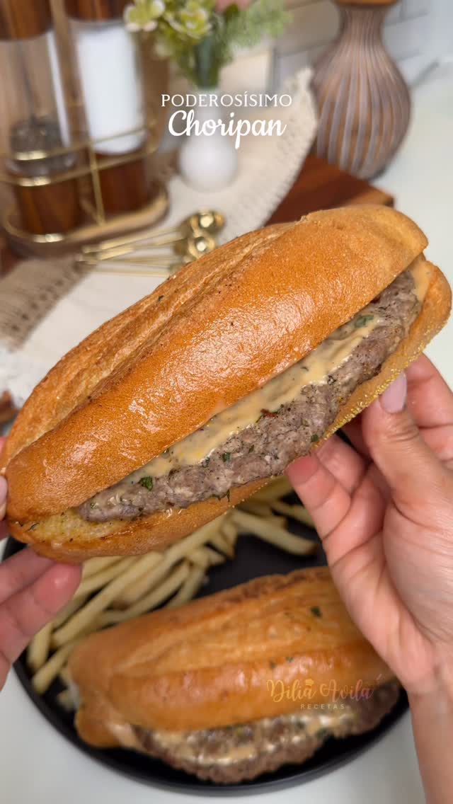 Gauchitos-Style Choripanes