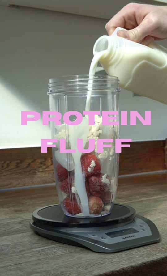 Low-Calorie Strawberry Protein Fluff