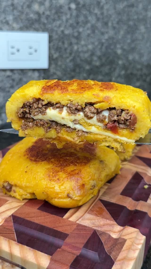 Ripe Plantain Roll Stuffed with Meat