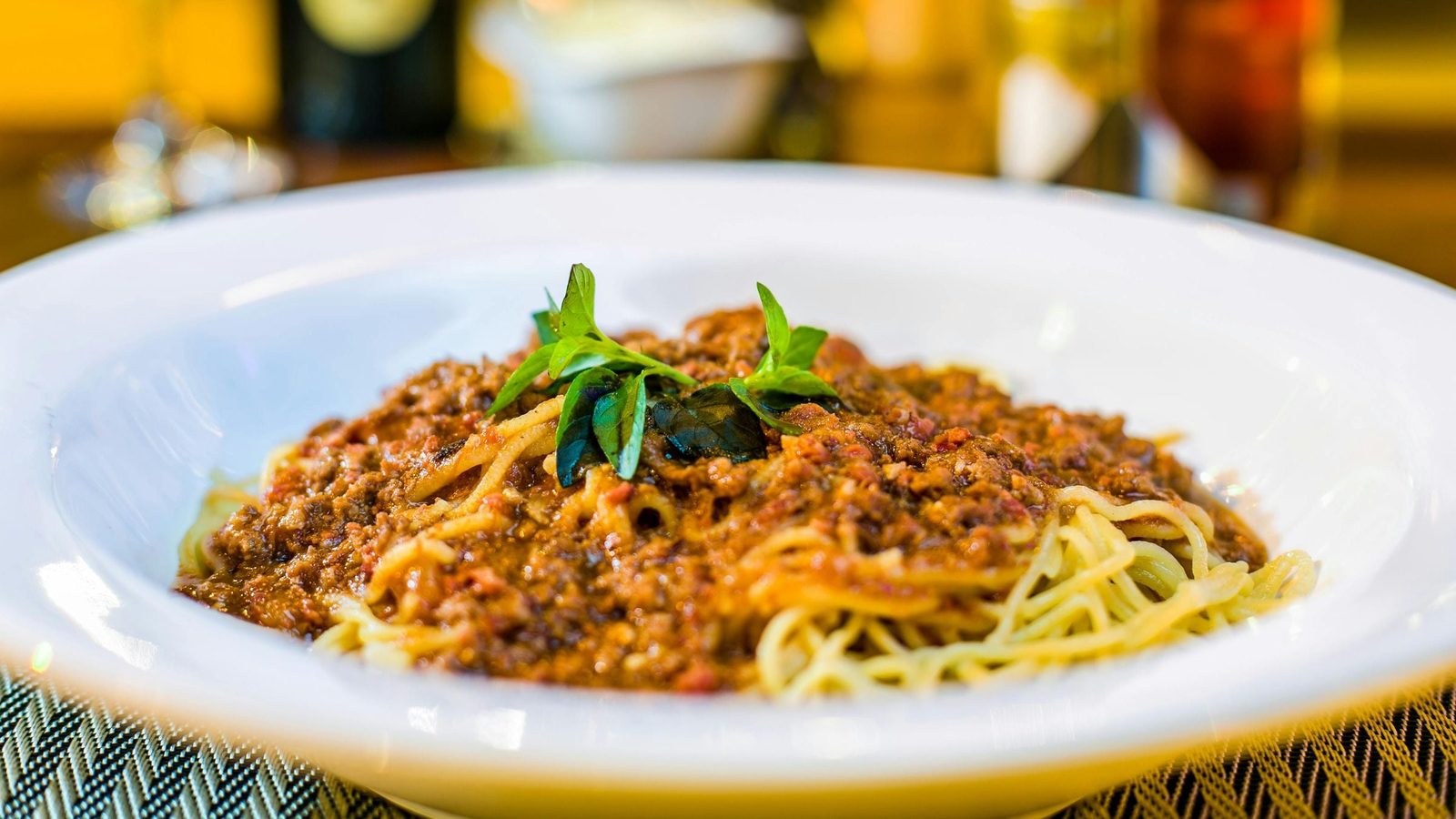 Authentic Ragù alla Bolognese Without Tomatoes