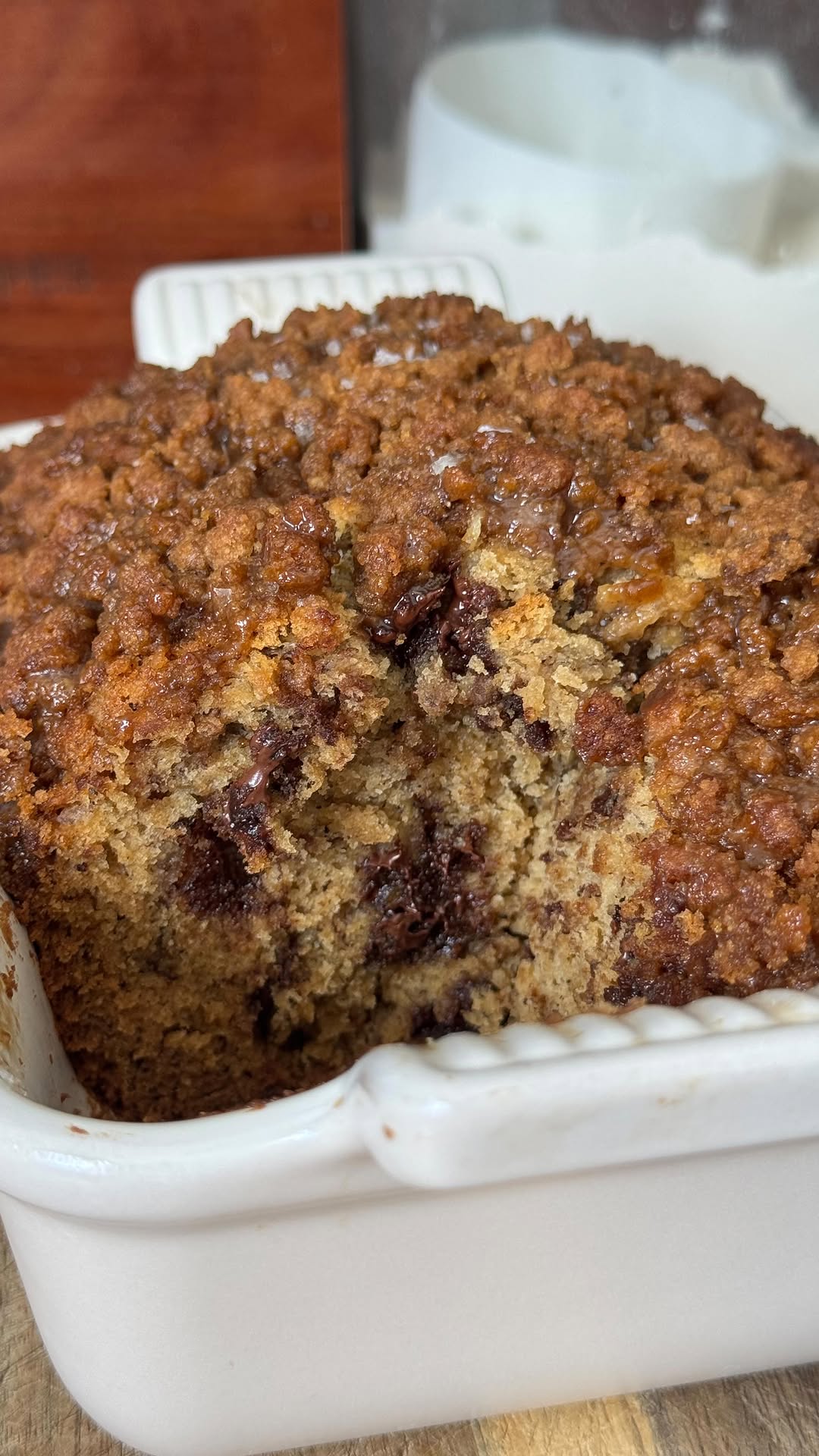 Brown Butter Chocolate Chip Banana Bread with Crumble