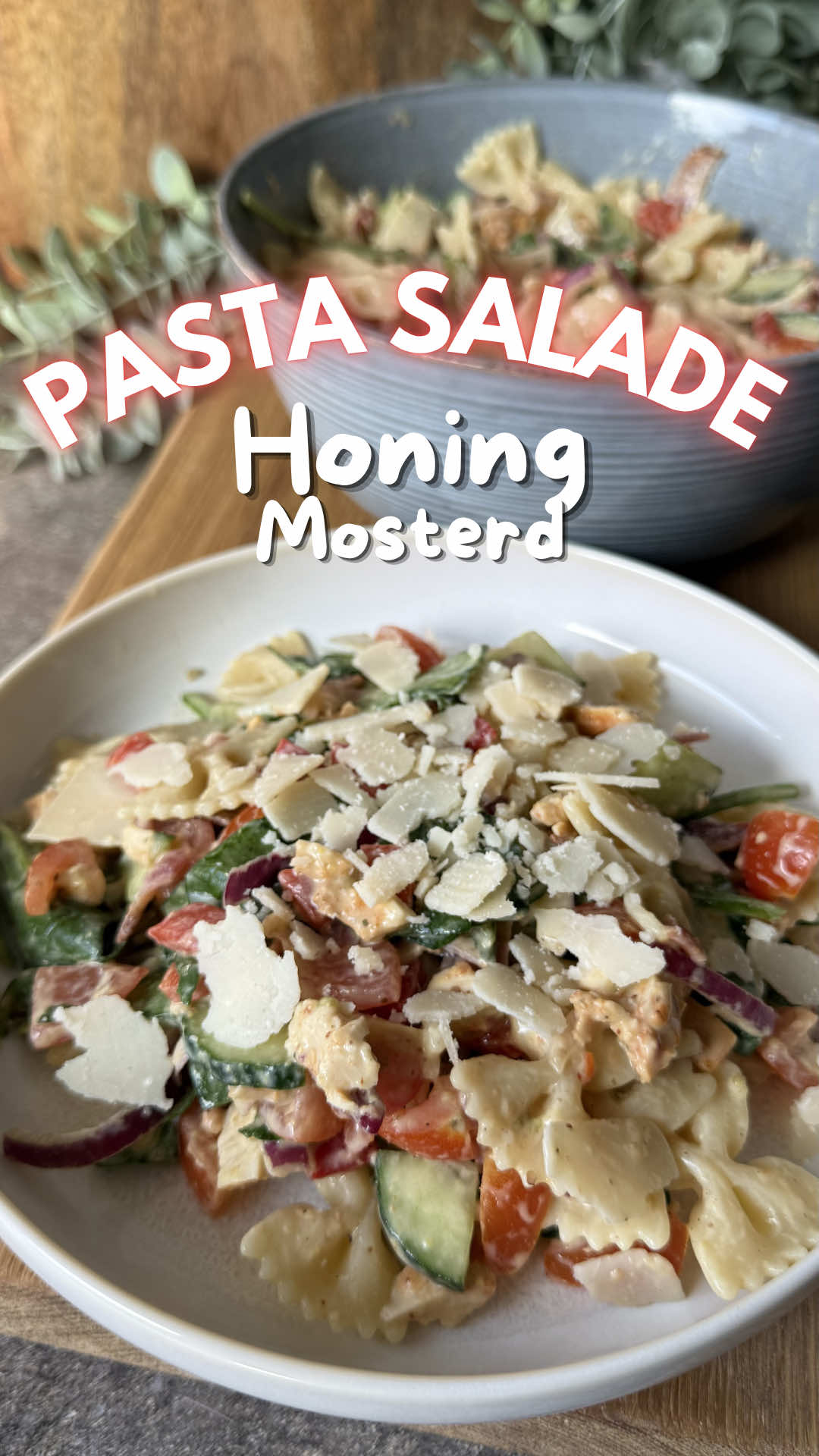 Pasta Salad with Chicken and Honey-Mustard Dressing