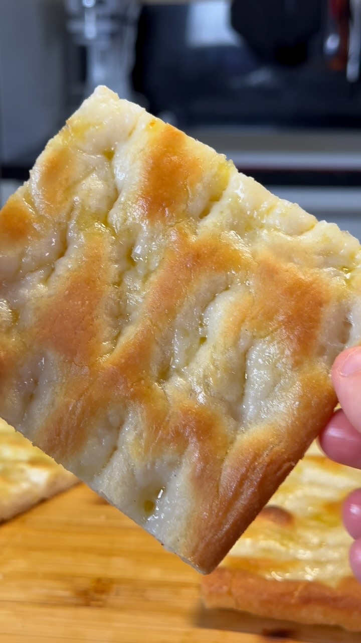 Focaccia Genovese (Ghe Pensi Mi Version)