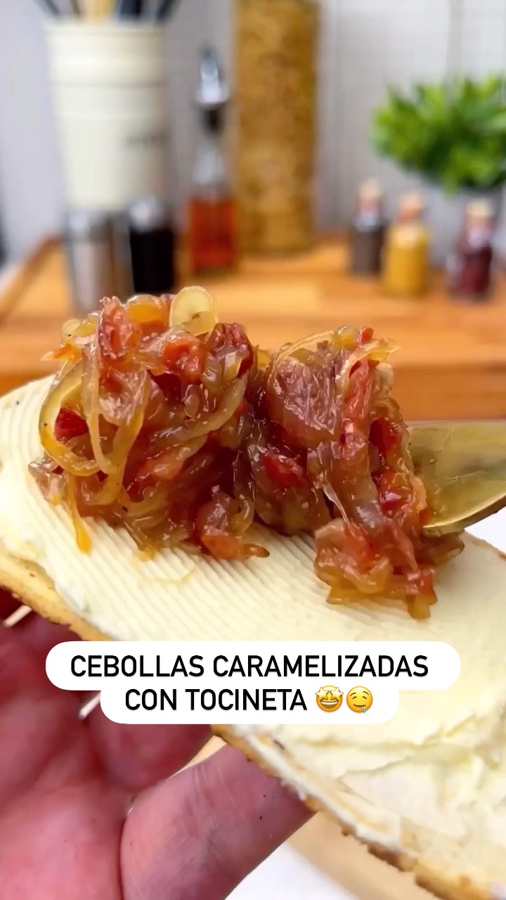Caramelized Onions with Bacon