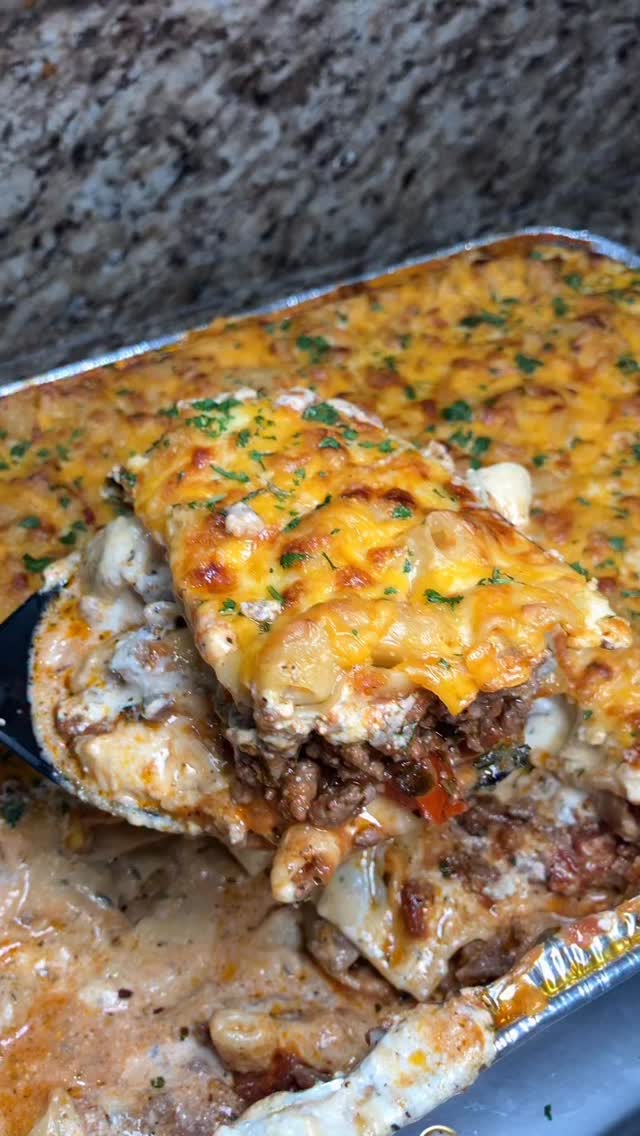 Mac & Cheese Lasagna