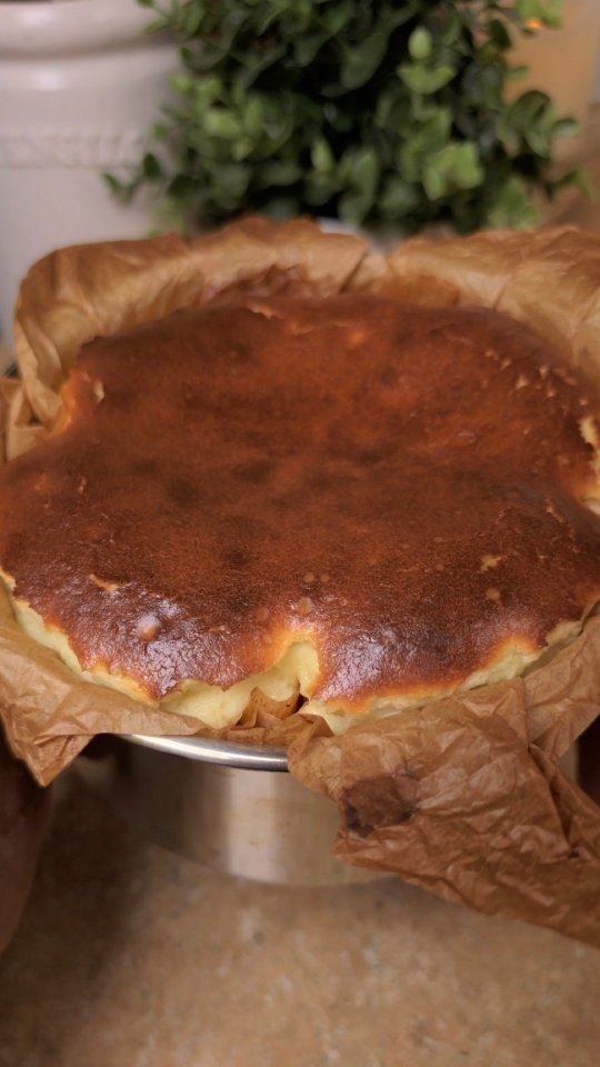 Basque Cheesecake (San Sebastián)