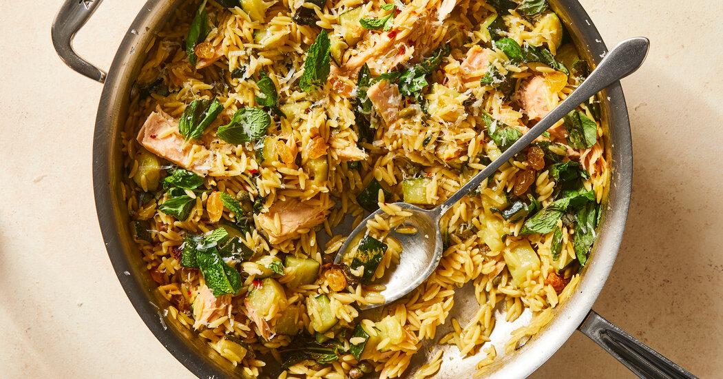 One-Pot Tuna Orzo With Zucchini