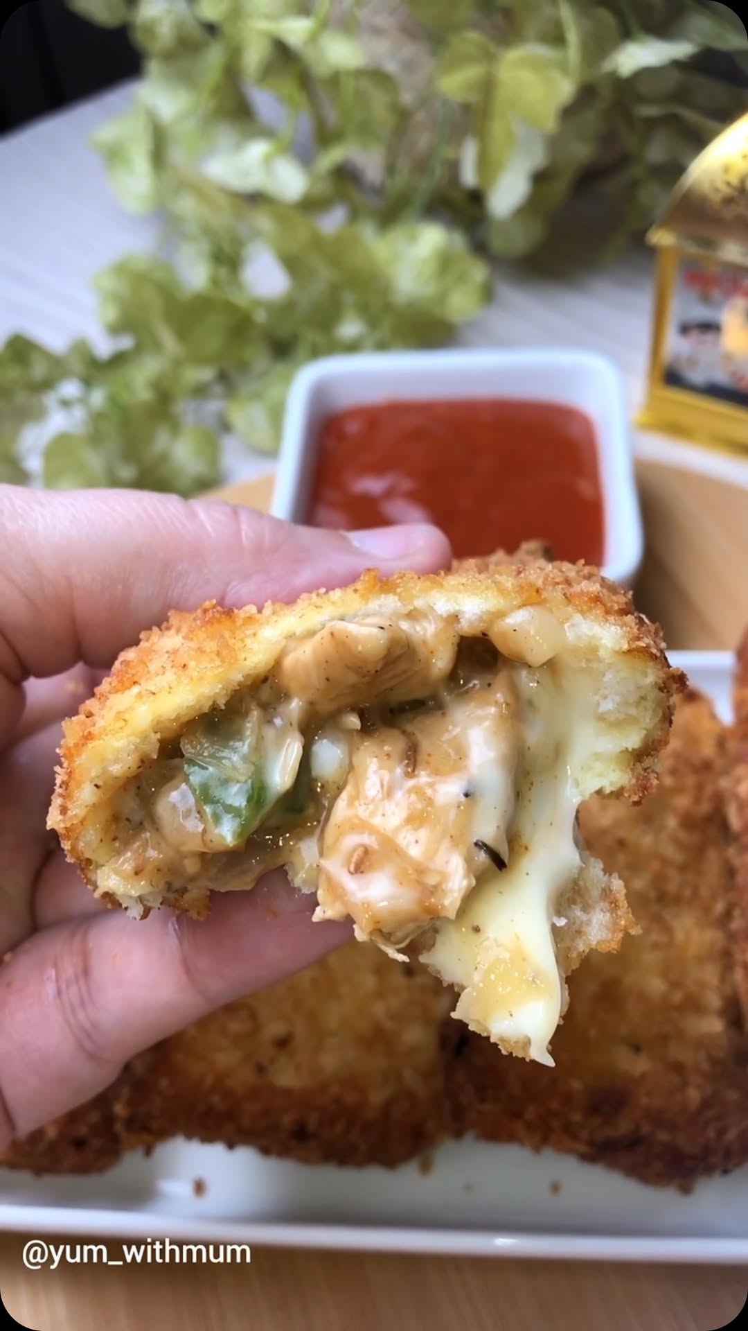 Chicken Cheese Bread Rolls