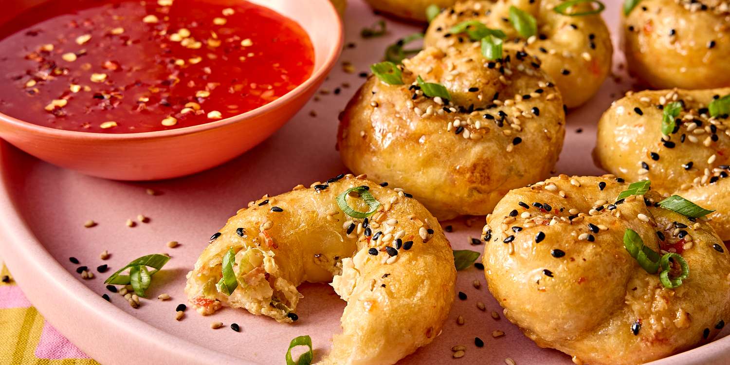 Crispy Air Fryer Crab Rangoon Rolls