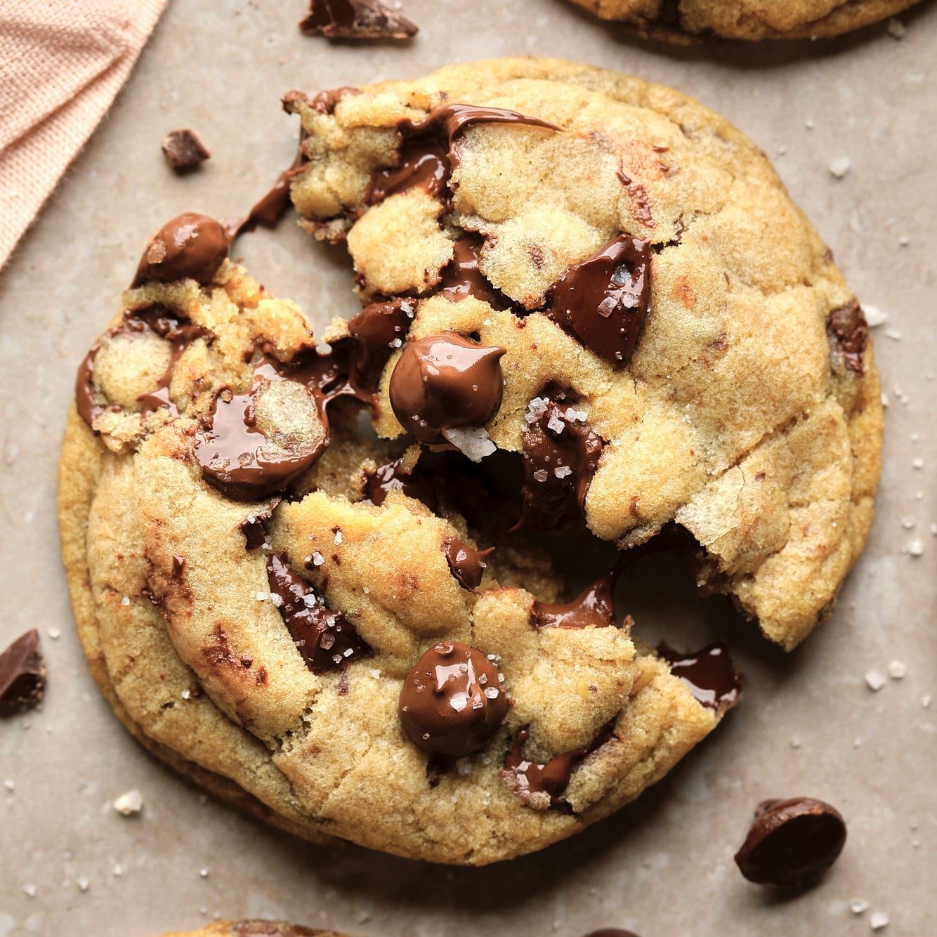 Perfect Vegan Chocolate Chip Cookies