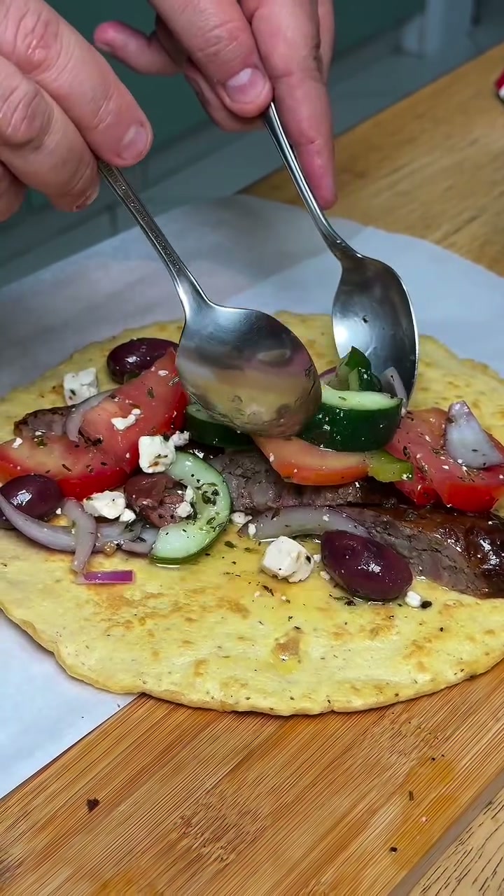 Carb-Free Chicken and Egg Tortillas