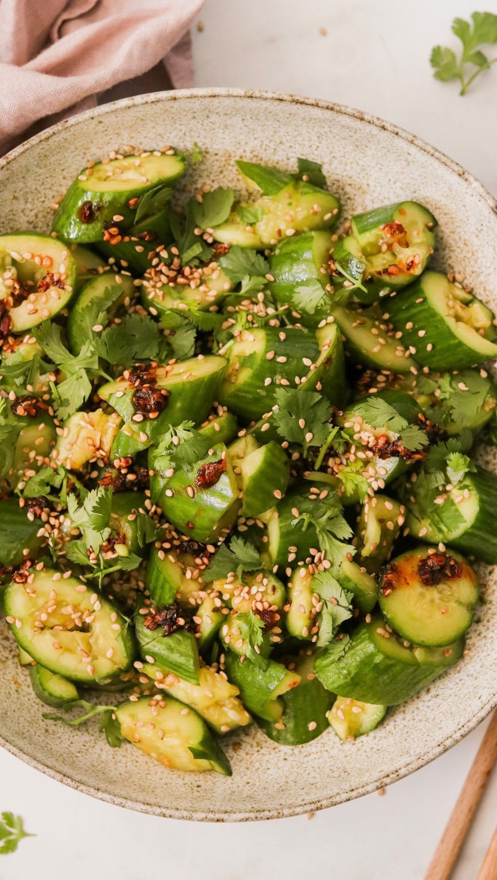 Chinese Smashed Cucumber Salad (Pai Huang Gua)