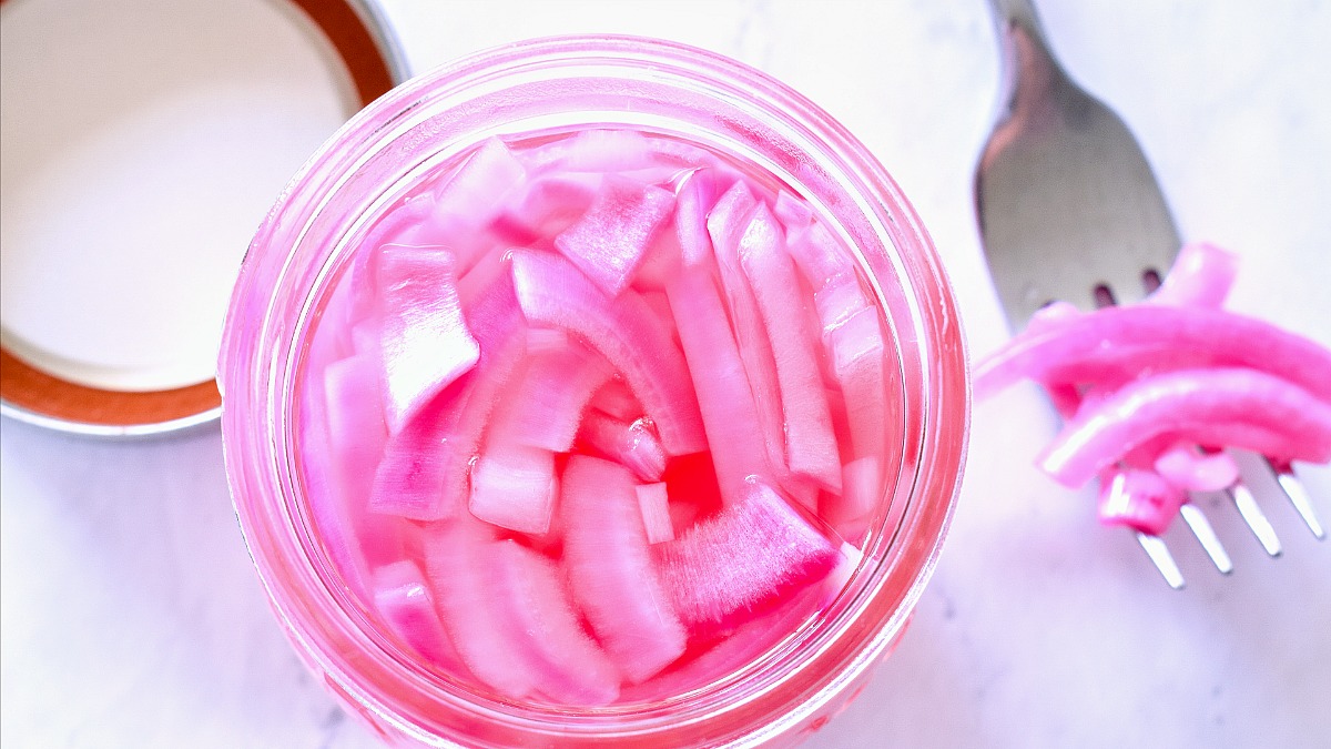 Quick Pickled Onions