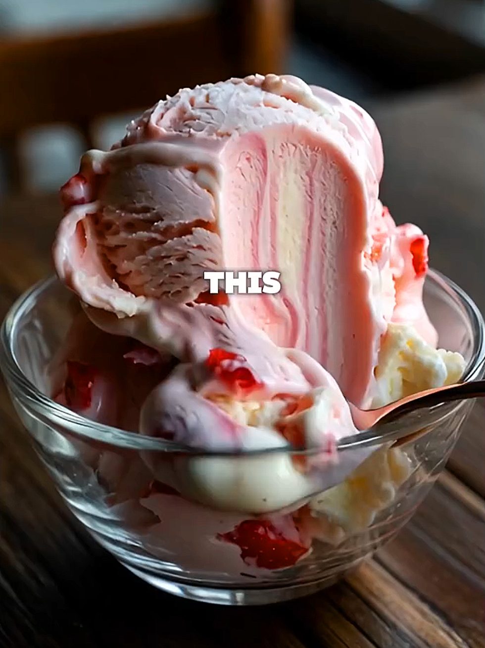 Strawberry Cheesecake Ice Cream