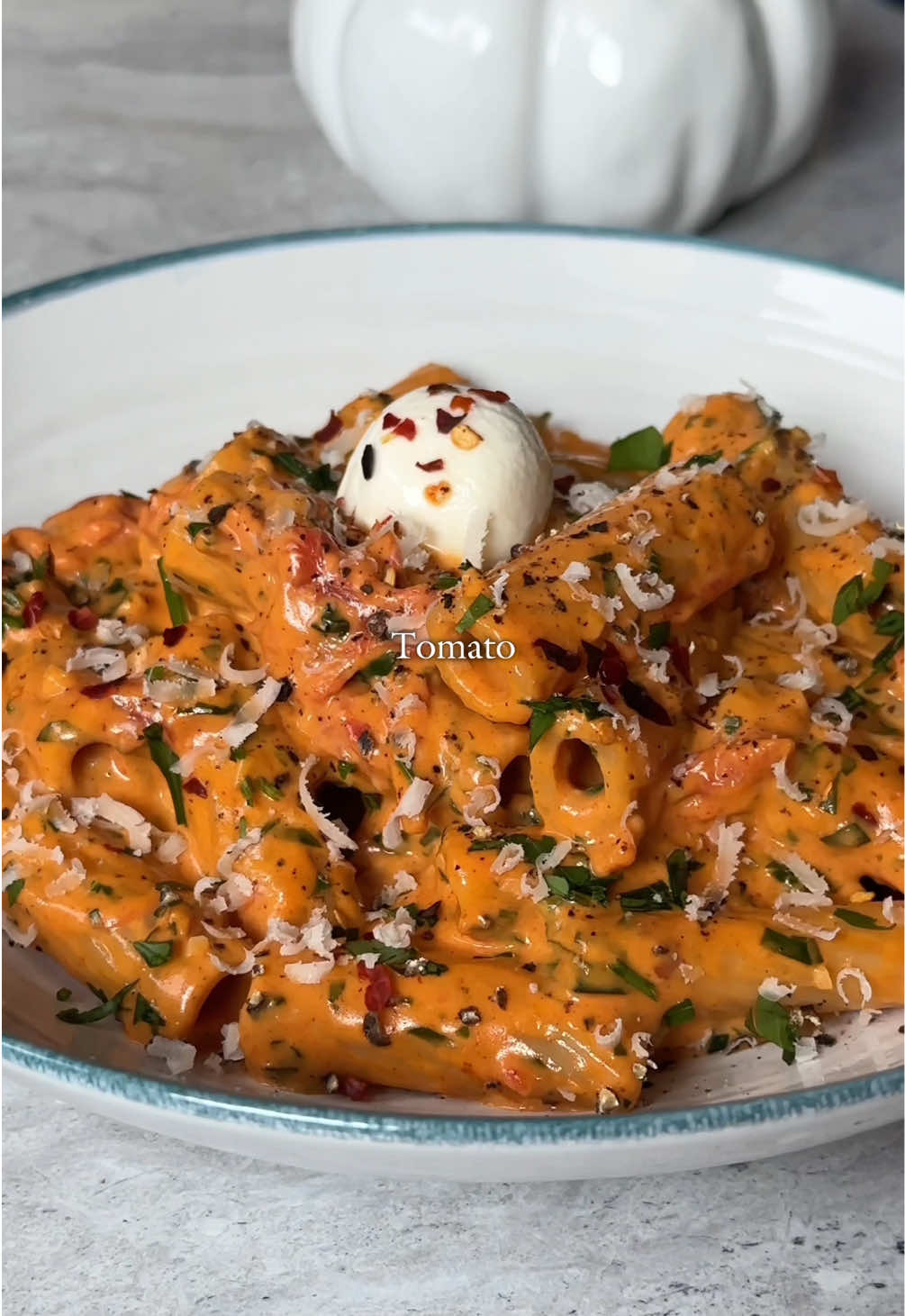 Creamy Tomato Garlic Rigatoni
