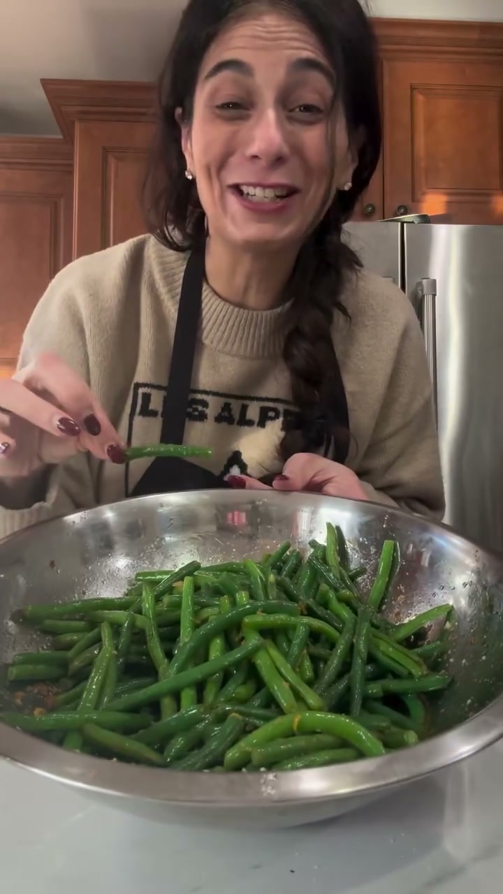 Famous Restaurant Blistered Green Beans
