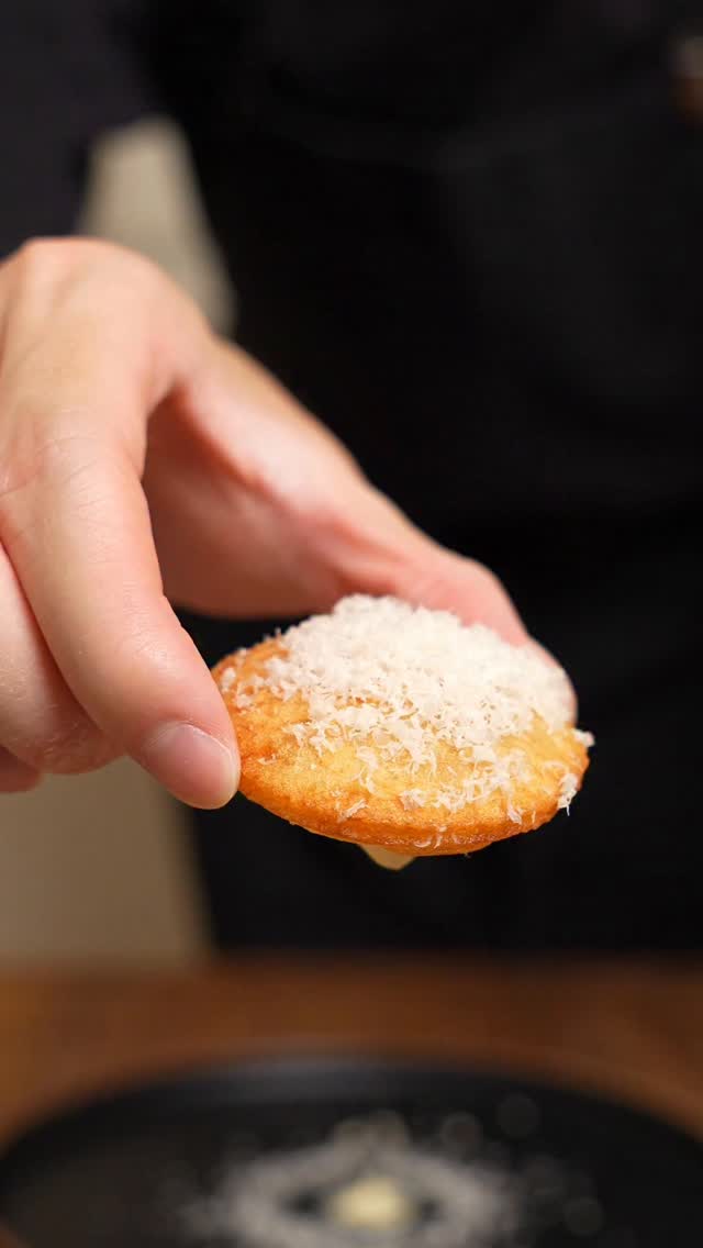 Pommes Soufflé (Soufflé Potatoes)