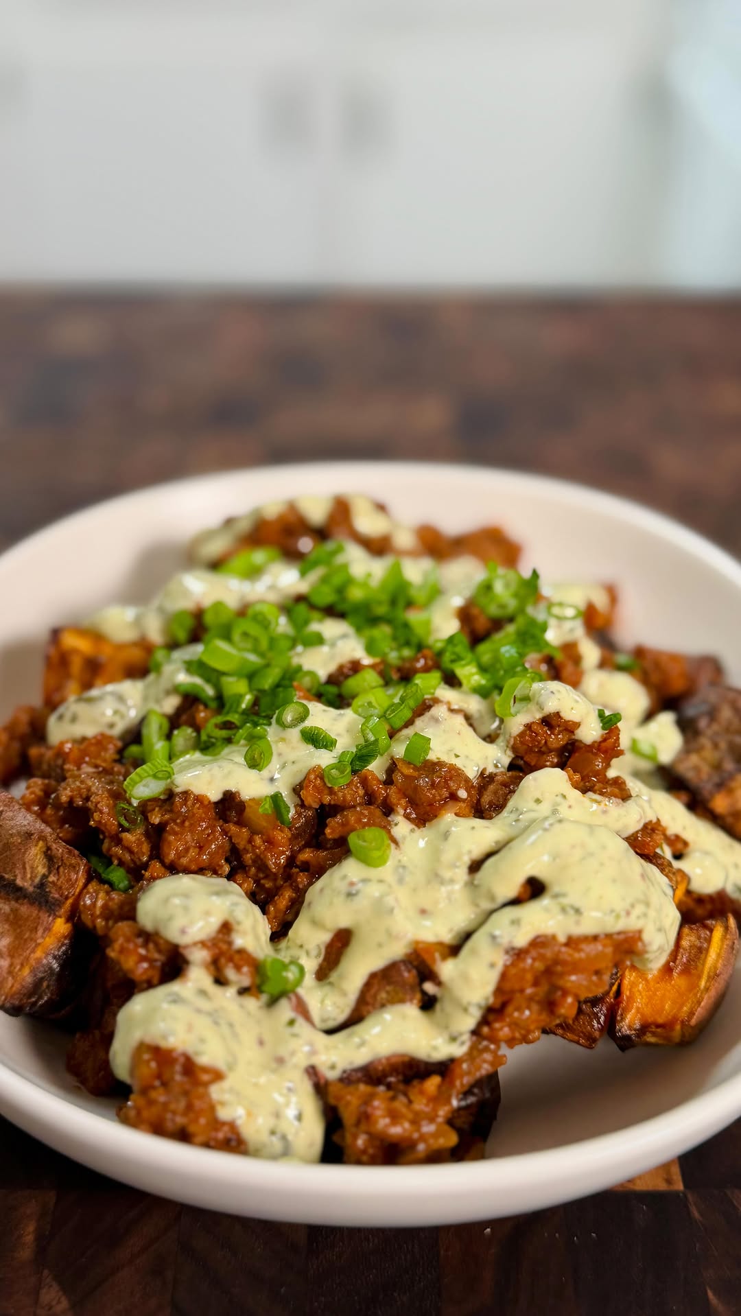 High-Protein Beef and Sweet Potato Bowls with Garlic Herb Sauce