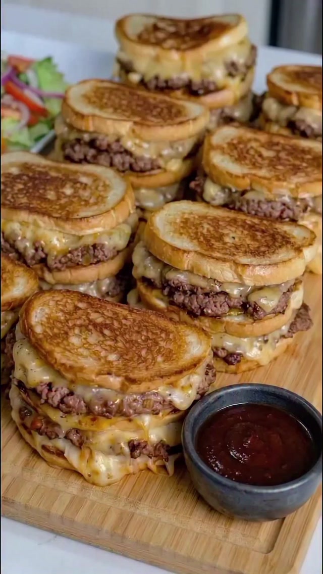 Classic Patty Melt