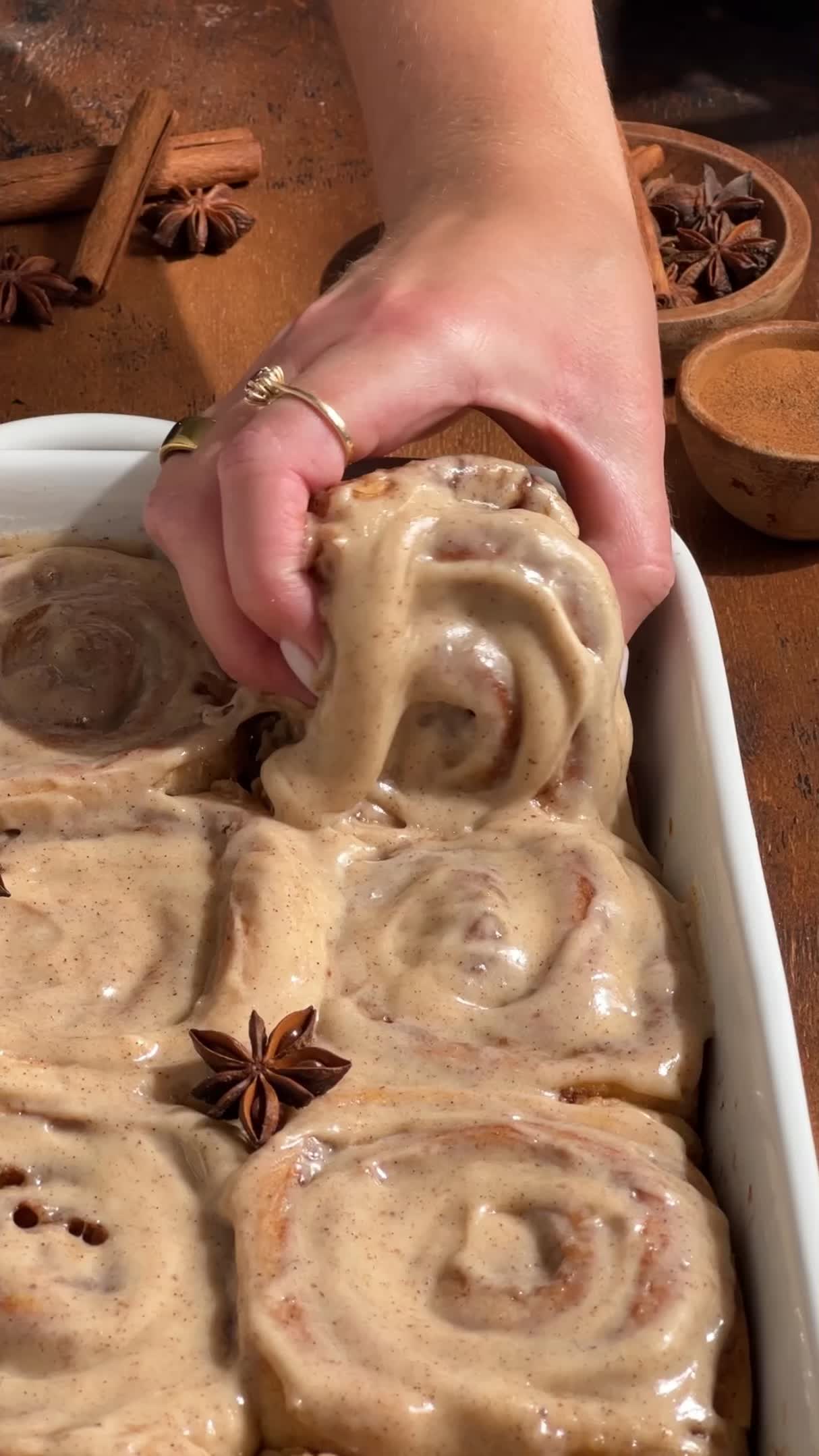 Chai Cinnamon Rolls