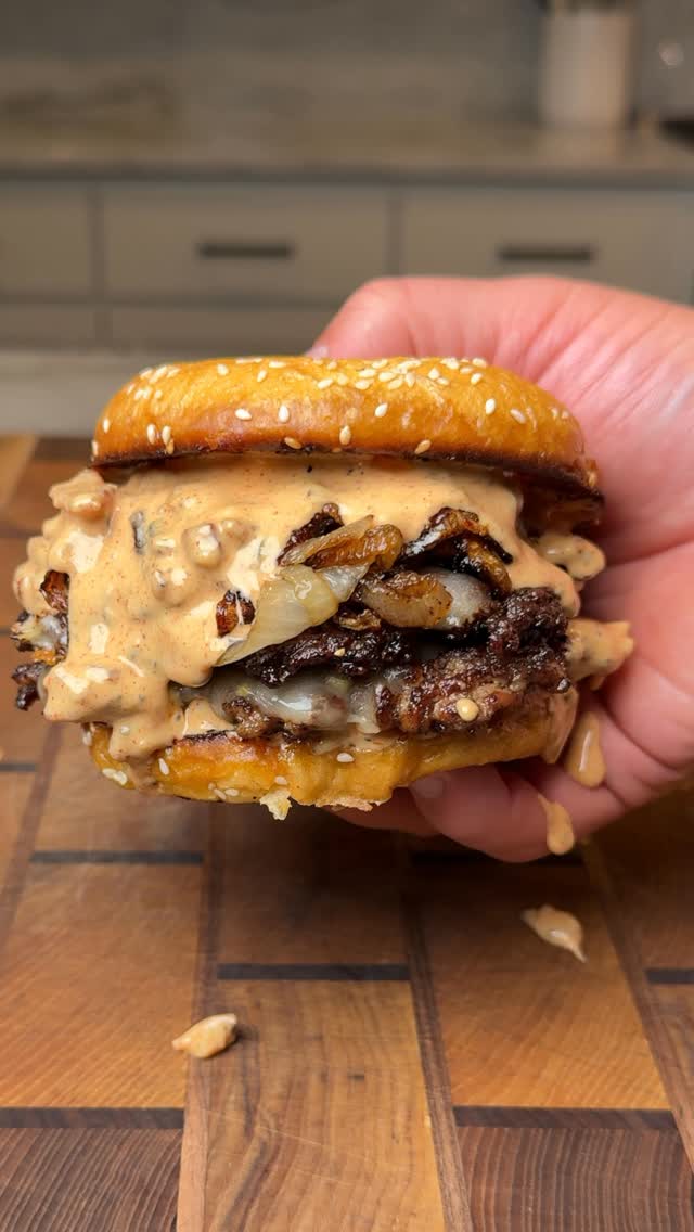 Smash Burgers with Baconnaise Sauce