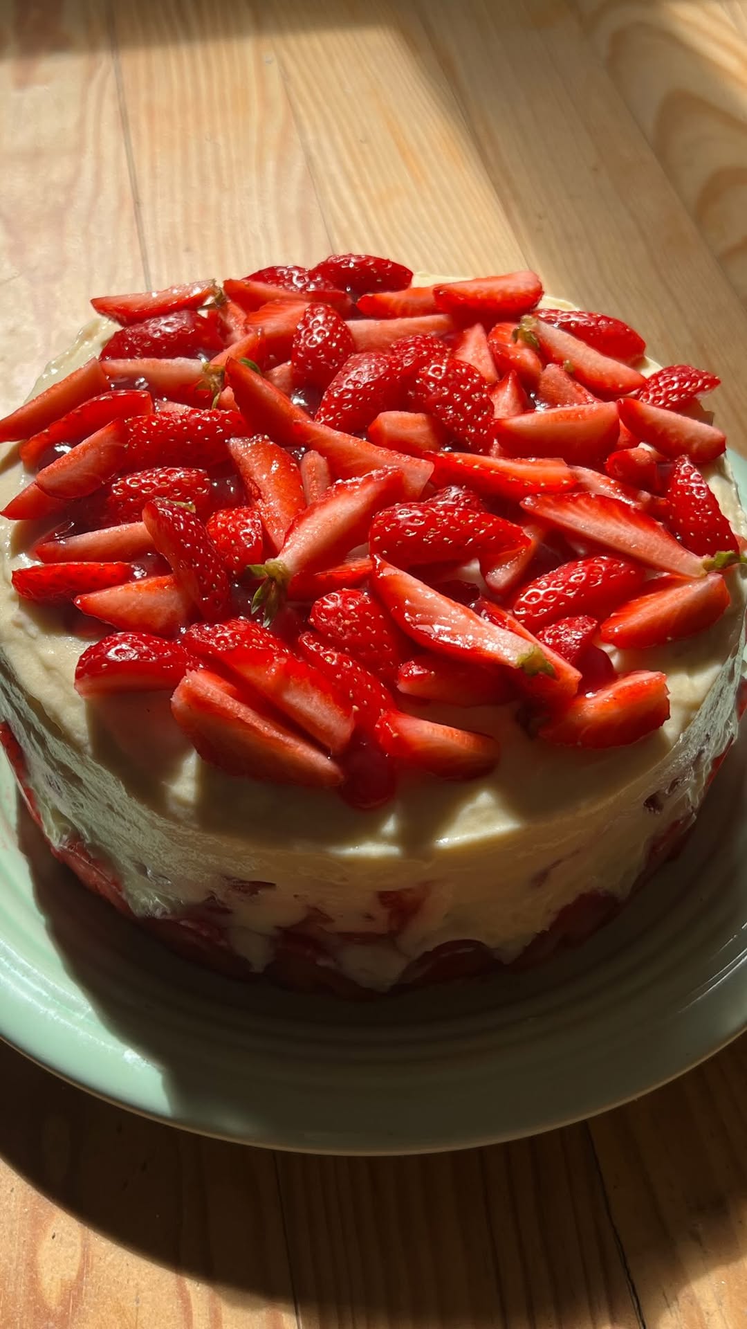 French Strawberry Cake with Agar-Agar Diplomat Cream