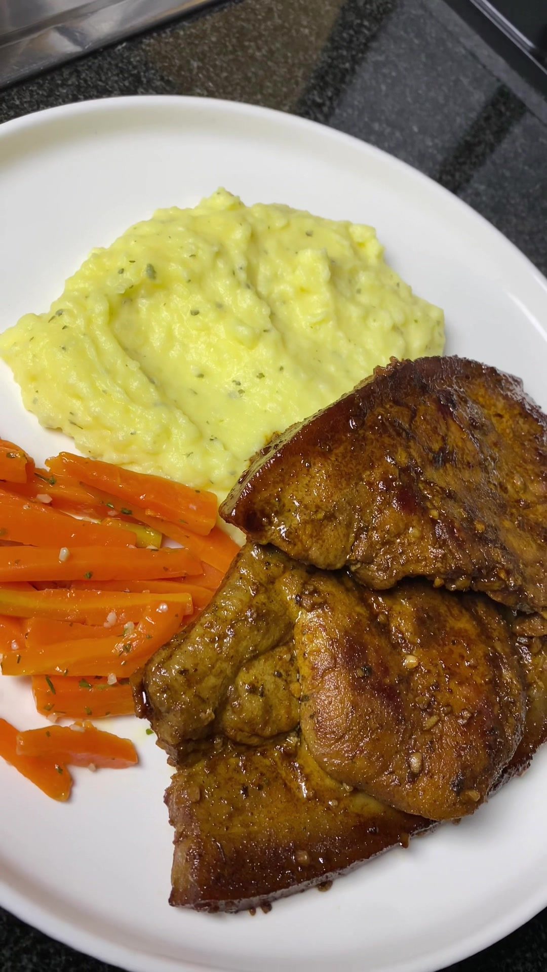 Creamy Mashed Potatoes and Juicy Pork Chops